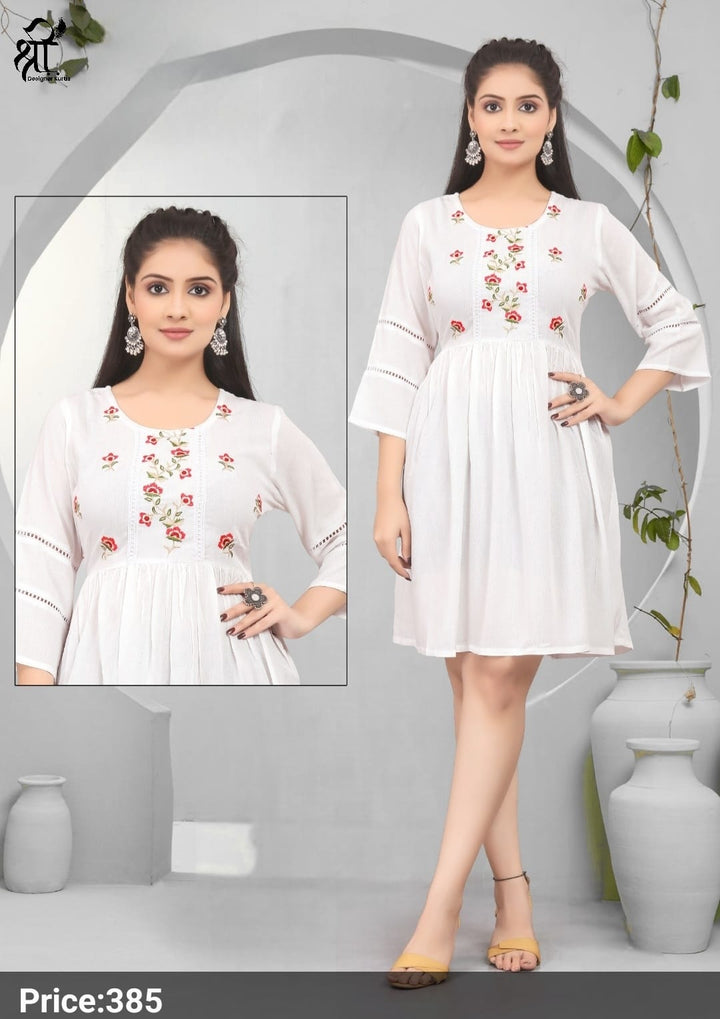 Shree Jee Tunics (Rs 385 per piece)