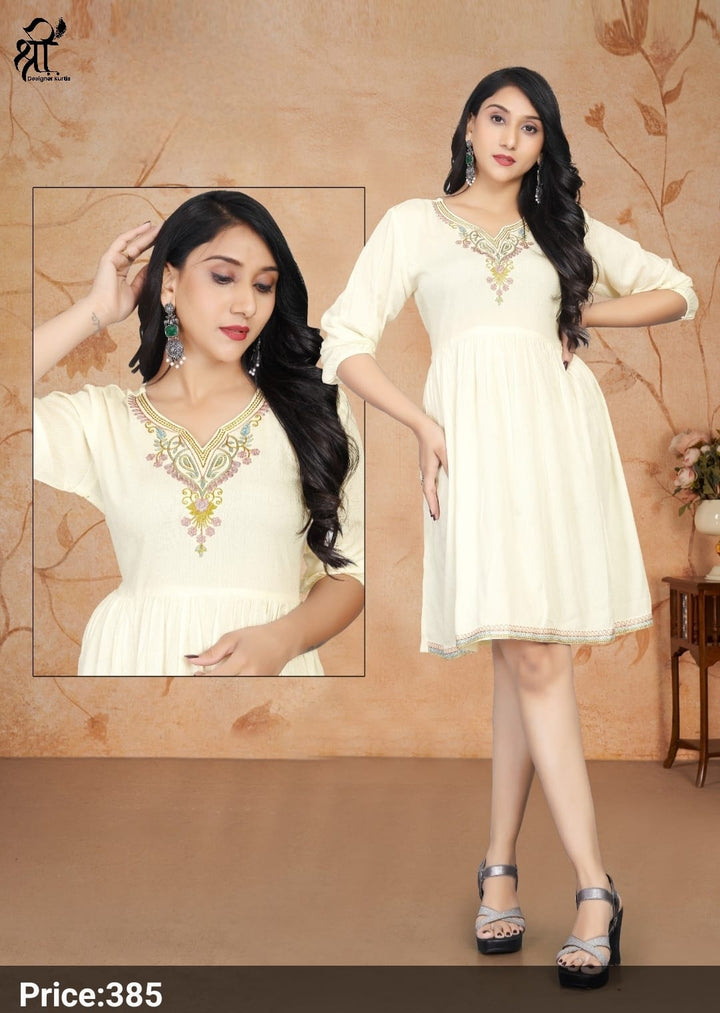 Shree Jee Tunics (Rs 385 per piece)