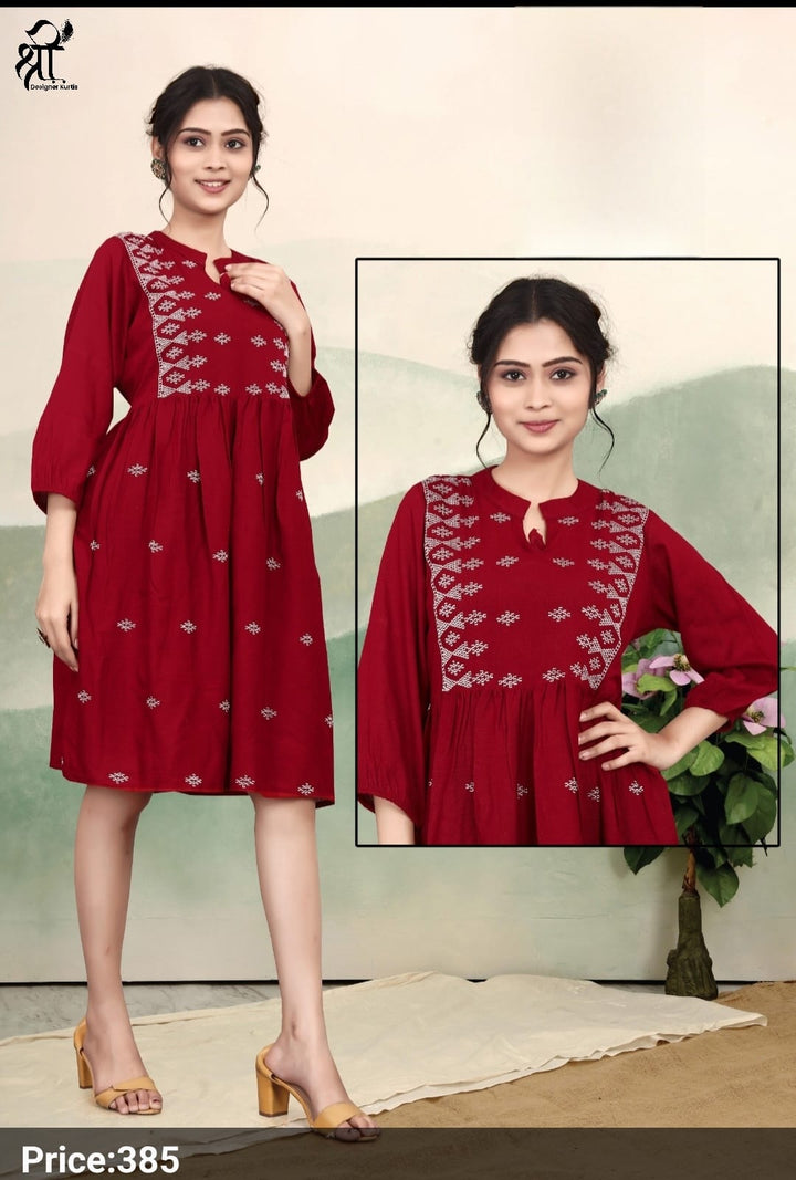 Shree Jee Tunics (Rs 385 per piece)